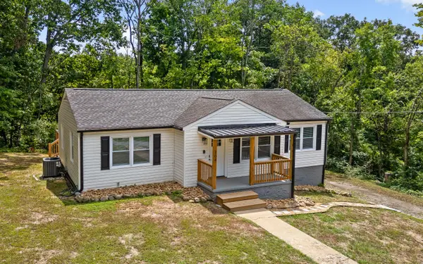 204 Waheela Drive, Chattanooga, TN 37404
