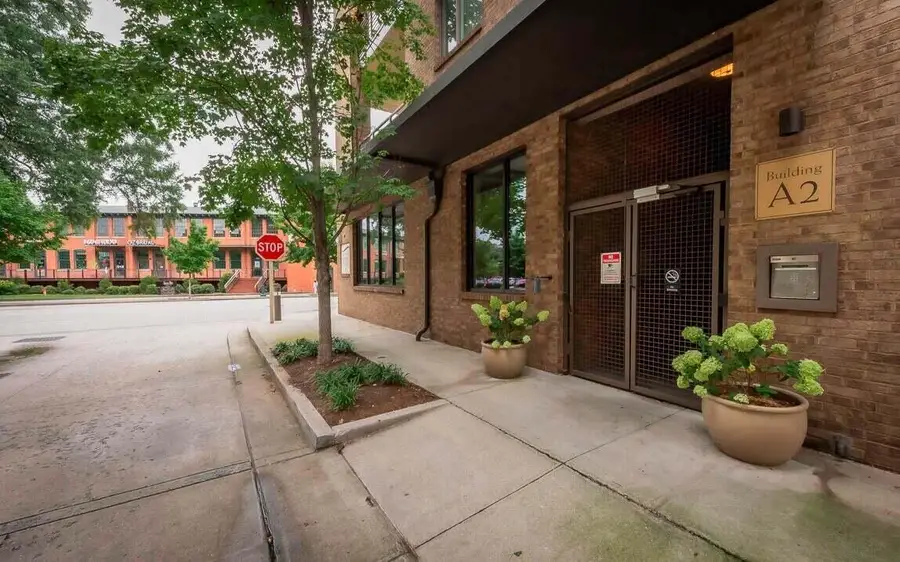 200 Manufacturers Road #Apt 246, Chattanooga, TN 37405 - #2