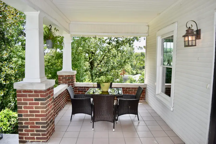 821 Summit Avenue, Chattanooga, TN 37412 - #3