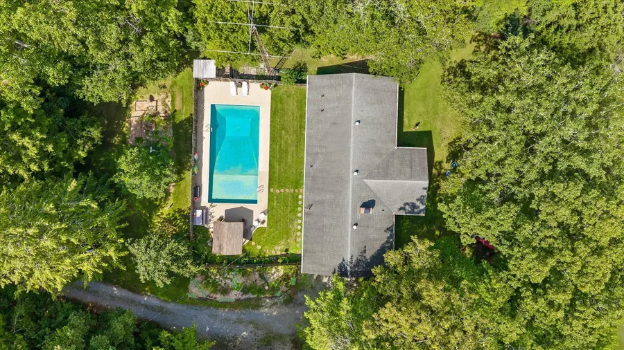 2558 Boston Branch Circle, Signal Mountain, TN 37377 - #2