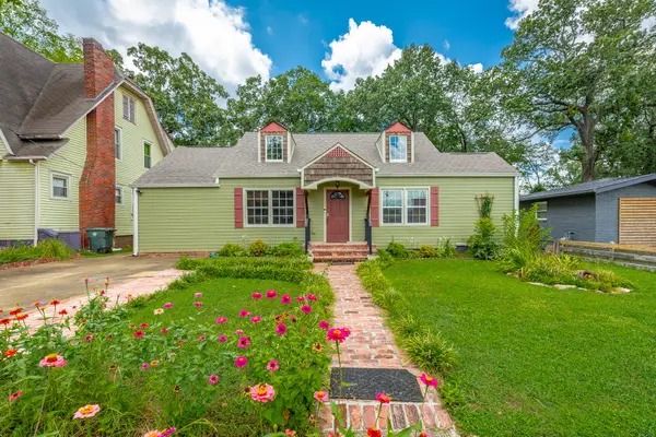 2306 E 4th Street, Chattanooga, TN 37404