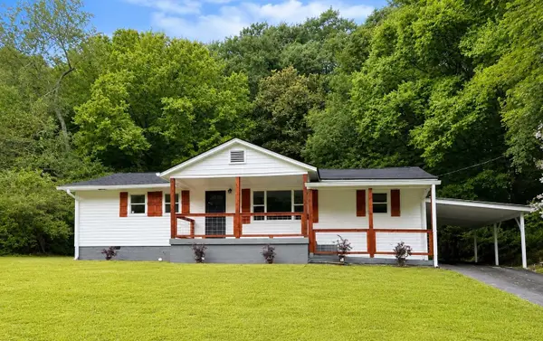 56 W Penn Street, Trion, GA 30753