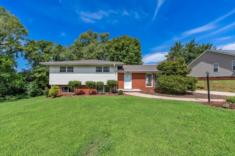 5717 Cherry Street, Ooltewah, TN 37363 - #3