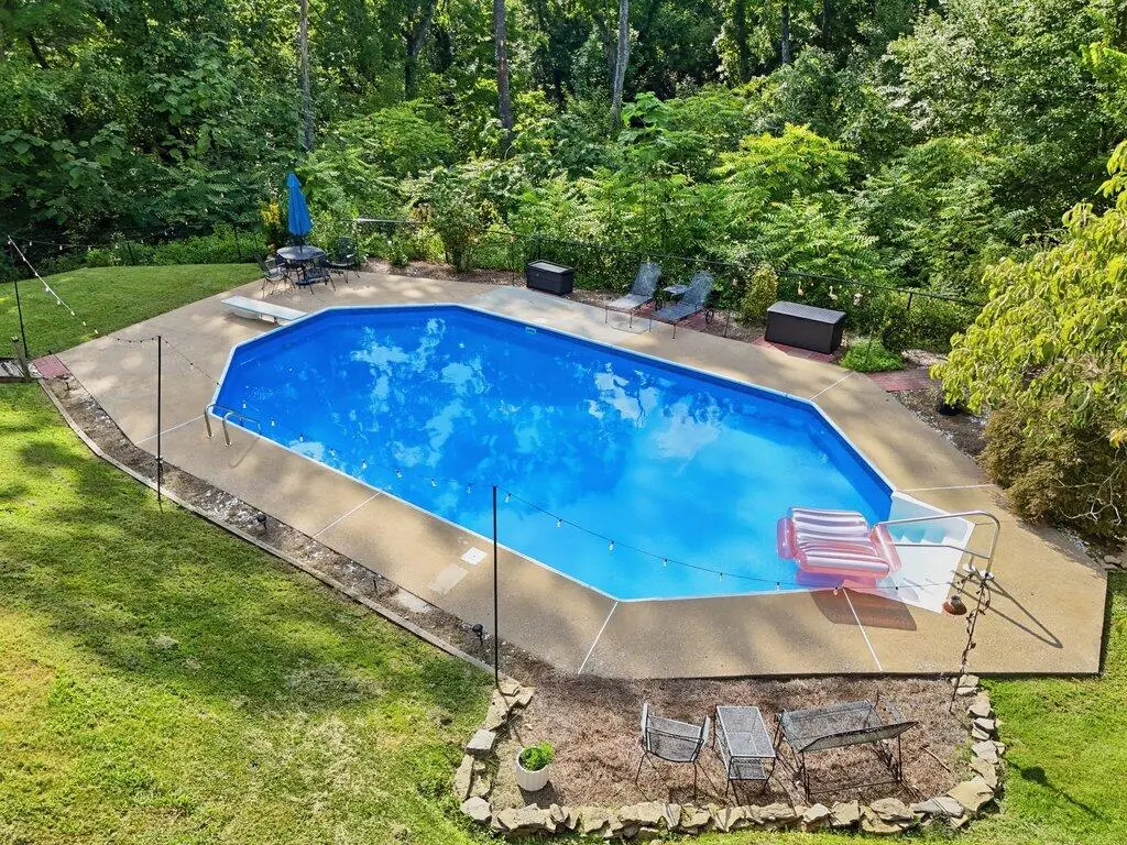 1718 Lake Wood Circle, Hixson, TN 37343 - #1