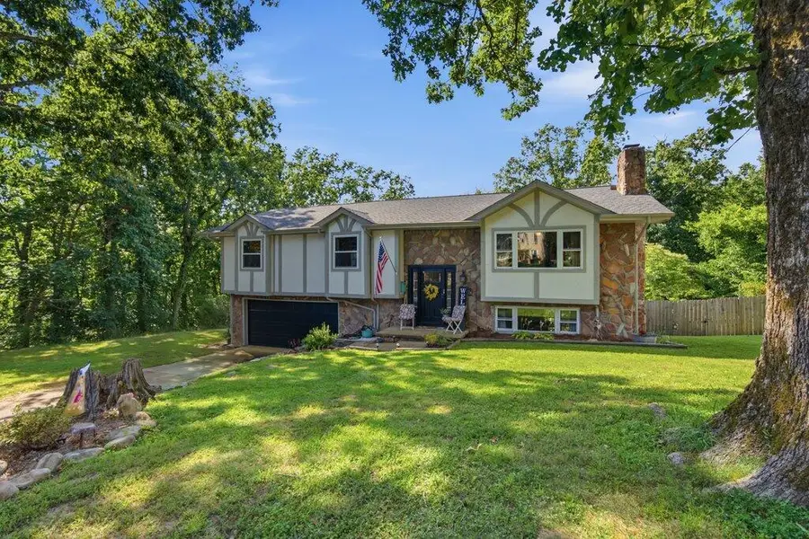 1718 Lake Wood Circle, Hixson, TN 37343 - #2