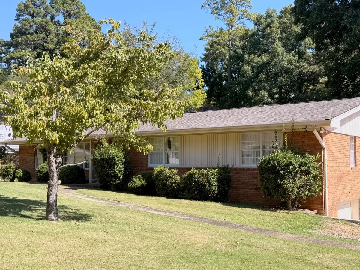 5842 Northshore Drive, Hixson, TN 37343 - #1