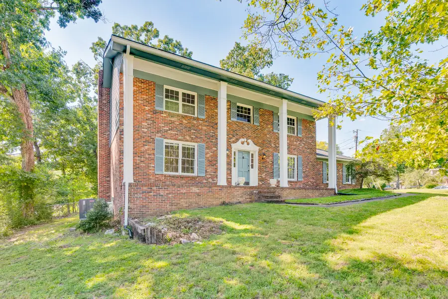 5661 Grayshore Lane, Hixson, TN 37343 - #2