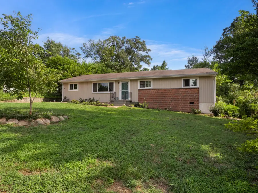 3510 Claremont Avenue, Chattanooga, TN 37412 - #2