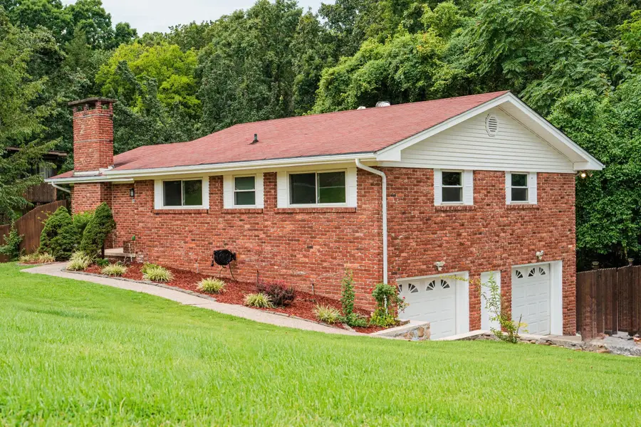 1329 Cloverdale Drive, Hixson, TN 37343 - #2