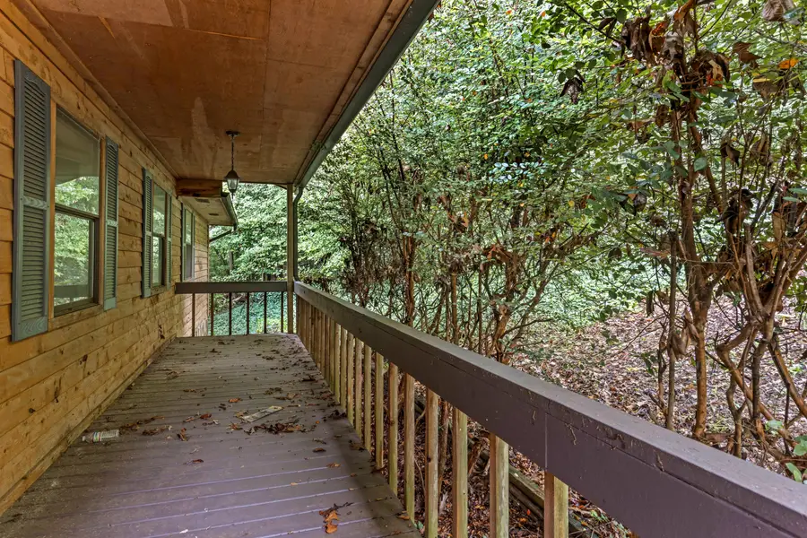 605 Clearview Drive, Ringgold, GA 30736 - #3