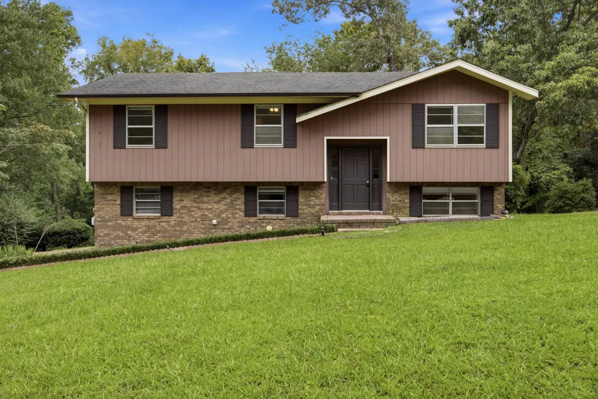 1032 Hillcrest Road, Hixson, TN 37343 - #1