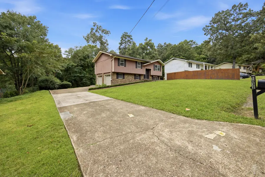 1032 Hillcrest Road, Hixson, TN 37343 - #2