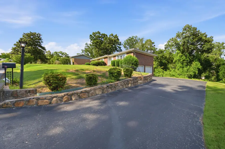 5912 Northwoods Drive, Hixson, TN 37343 - #3