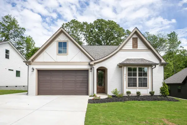 8218 Fernshade Lane, Hixson, TN 37343