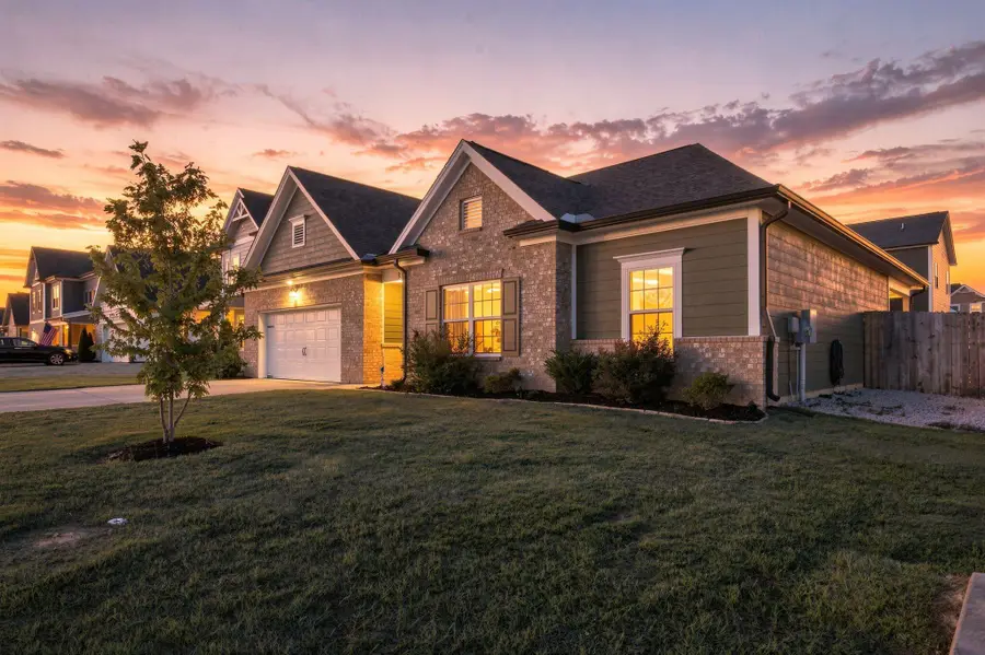 31 Winchester Drive, Rossville, GA 30741 - #2