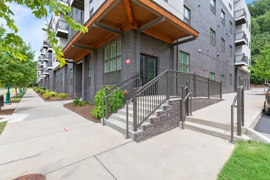 782 Riverfront Parkway #309, Chattanooga, TN 37402 - #2