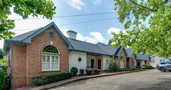 604 Barton Avenue, Chattanooga, TN 37405