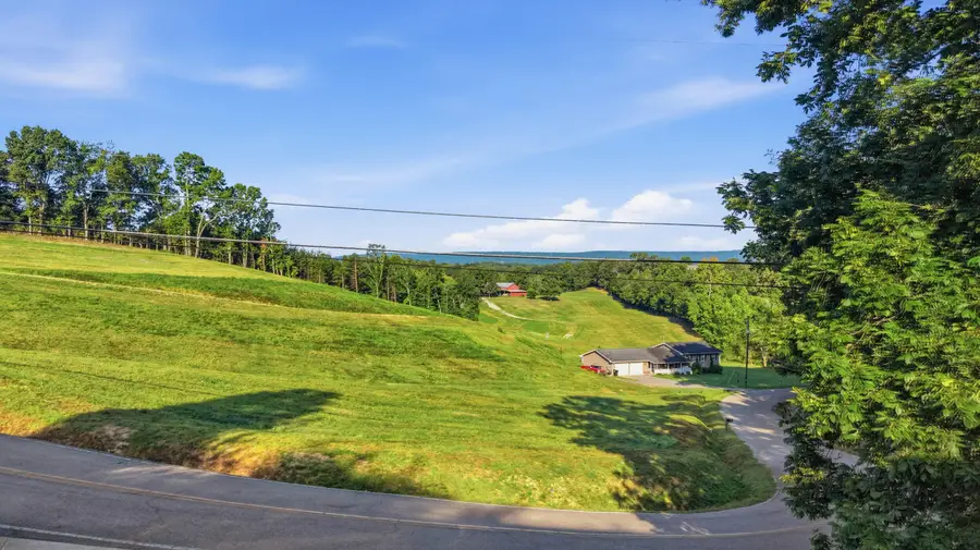 1337 Old Thatcher Road, Soddy Daisy, TN 37379 - #2