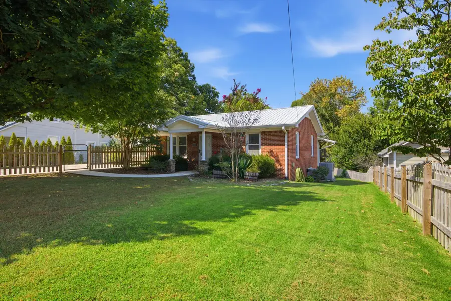 162 1st Street, Monteagle, TN 37356 - #2