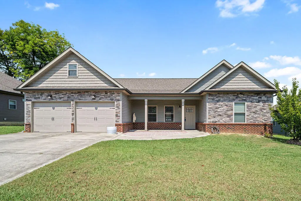 54 Franklin Circle, Fort Oglethorpe, GA 30742 - #1