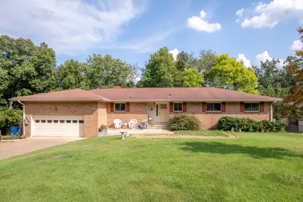 5846 Crestview Drive, Hixson, TN 37343
