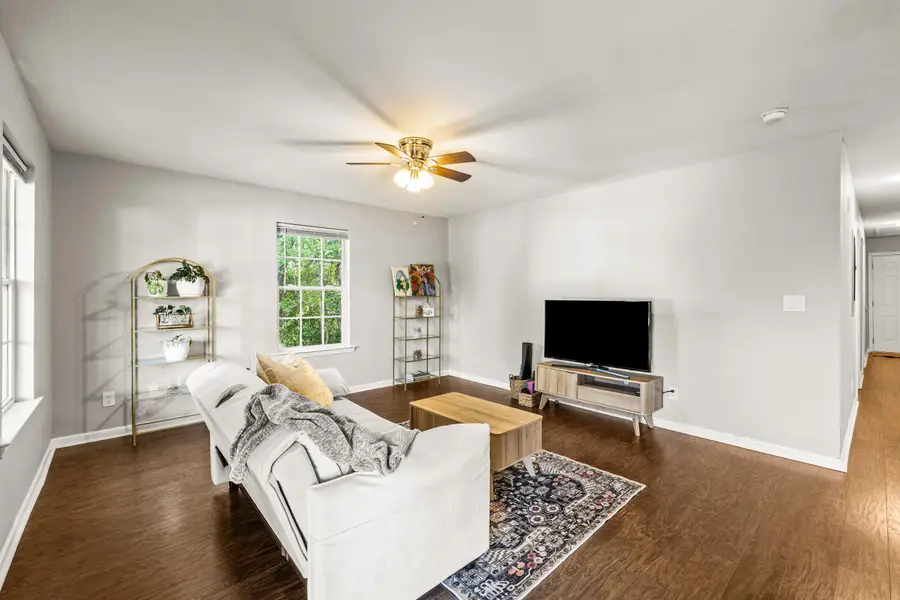 4006 13th Avenue, Chattanooga, TN 37407 - #3