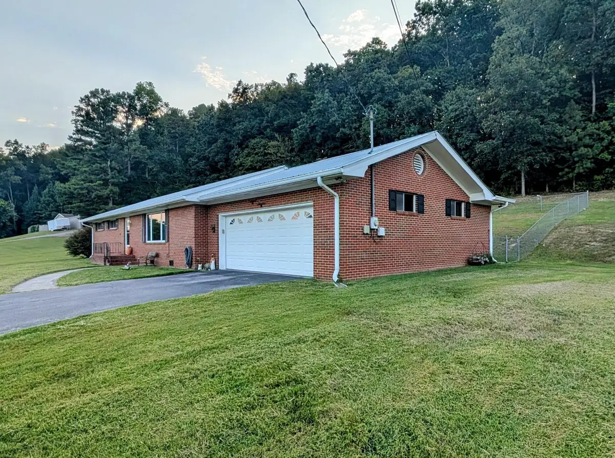 4392 Blue Springs Road Se, Cleveland, TN 37311 - #1