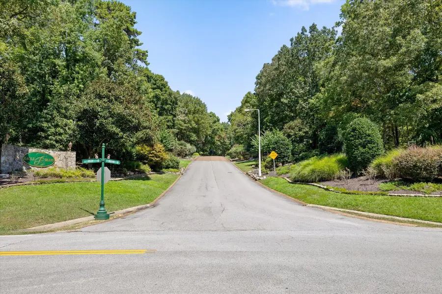 5937 Rainbow Springs Drive, Chattanooga, TN 37416 - #2