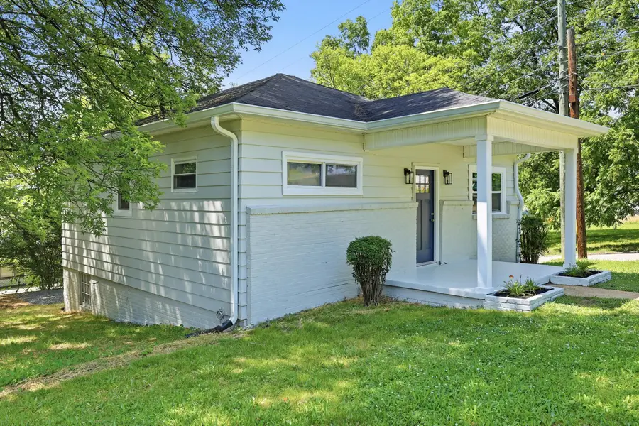 2217 N Chamberlain Avenue, Chattanooga, TN 37406 - #2