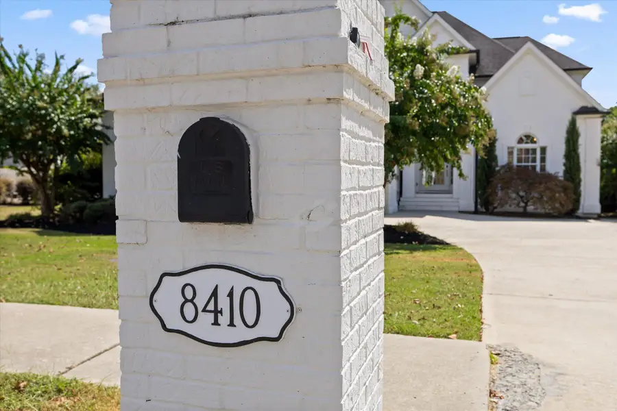 8410 Rambling Rose Drive, Ooltewah, TN 37363 - #2