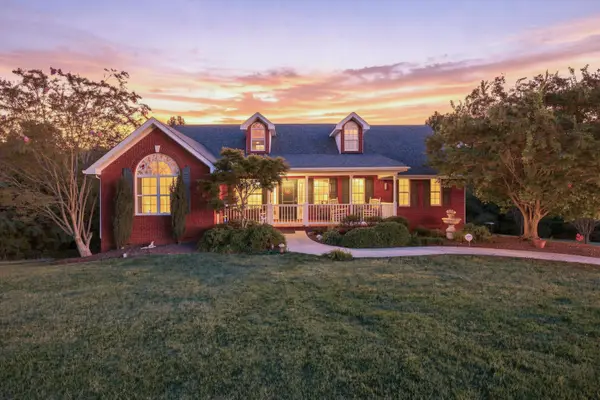 393 Classic Drive, Soddy Daisy, TN 37379
