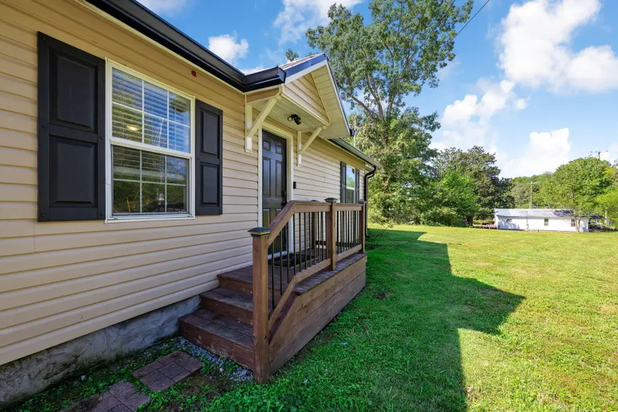 809 N Chattanooga Street, Lafayette, GA 30728 - #3