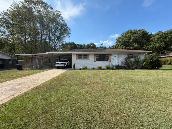 3802 Grand Avenue Sw, Fort Payne, AL 35967