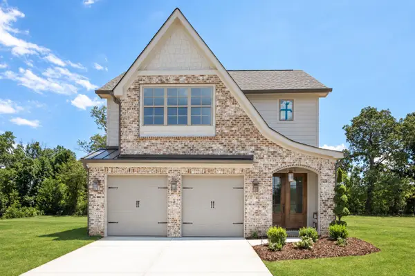 18 Storyvale Lane, Hixson, TN 37343