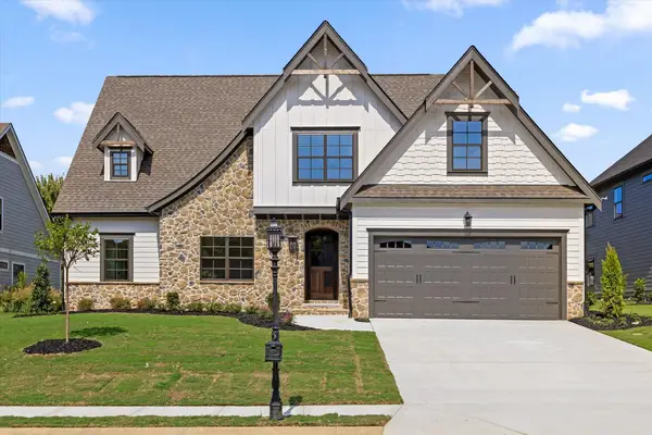 7827 Vervena Drive #4, Ooltewah, TN 37363