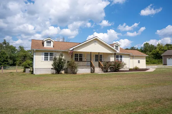 336 District Line Road, Trenton, GA 30752