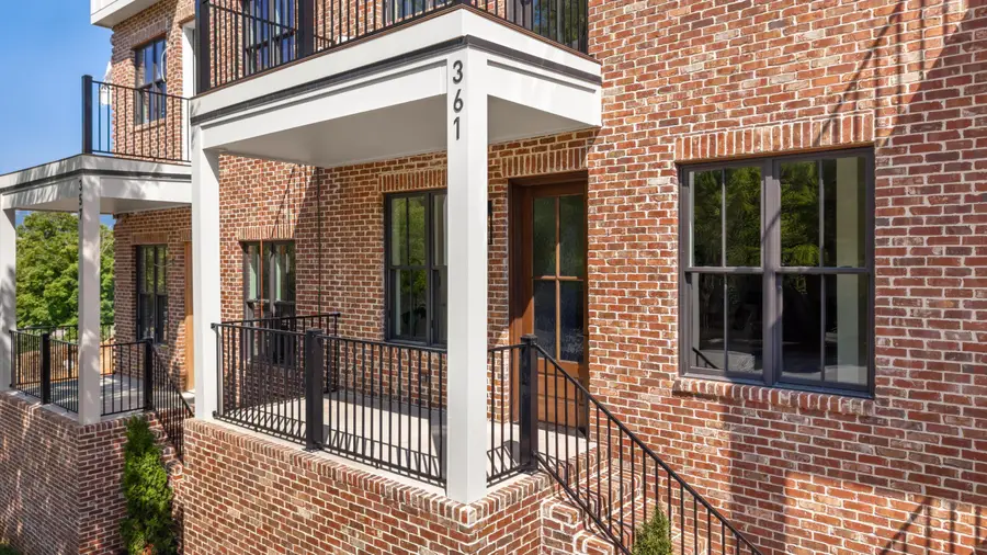 357 E 4th Street, Chattanooga, TN 37403 - #3