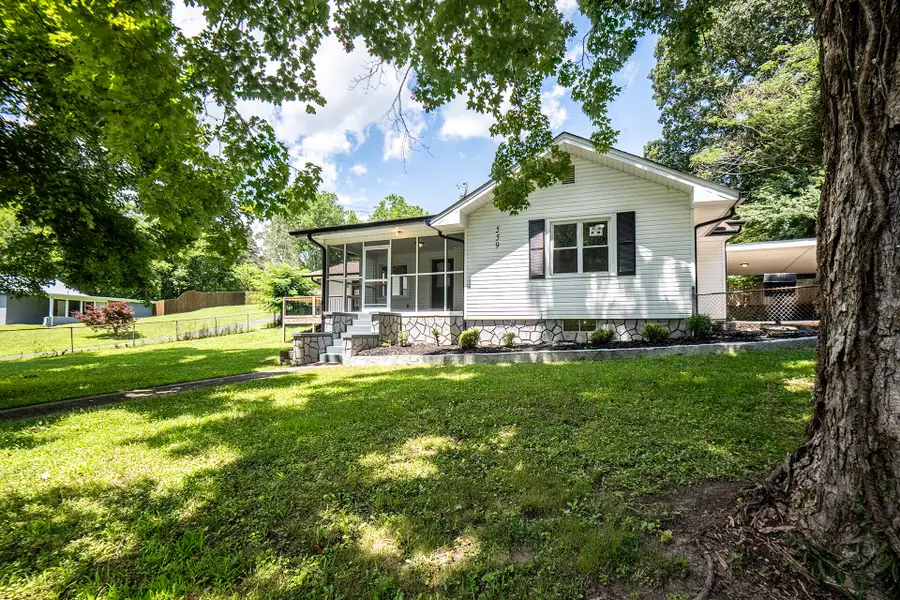 559 Union Fork Road, Soddy Daisy, TN 37379 - #2