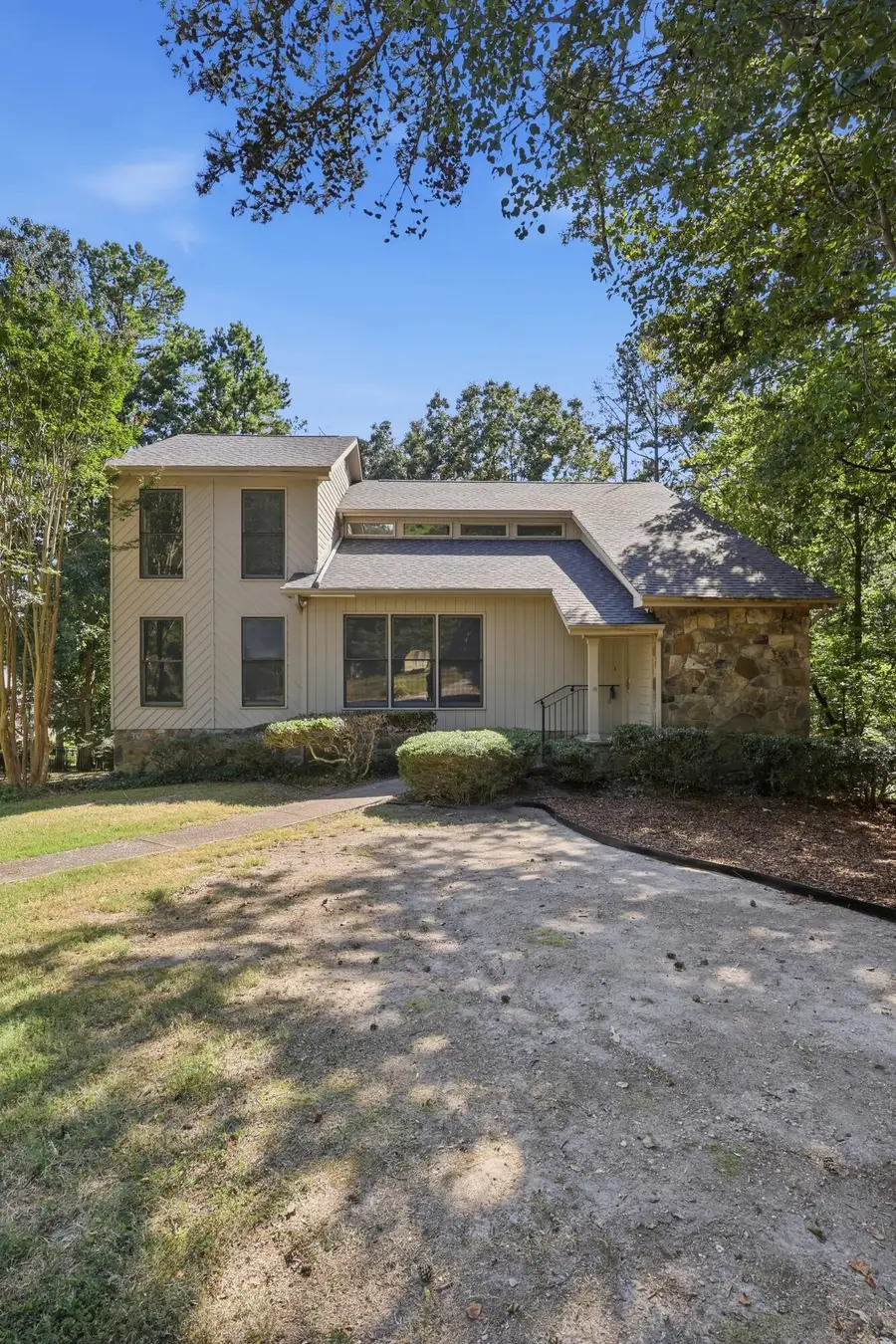 9232 Inglebrook Drive, Ooltewah, TN 37363 - #3