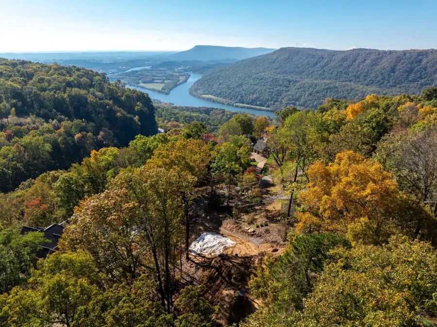 204 Mathes Lane, Signal Mountain, TN 37377 - #2