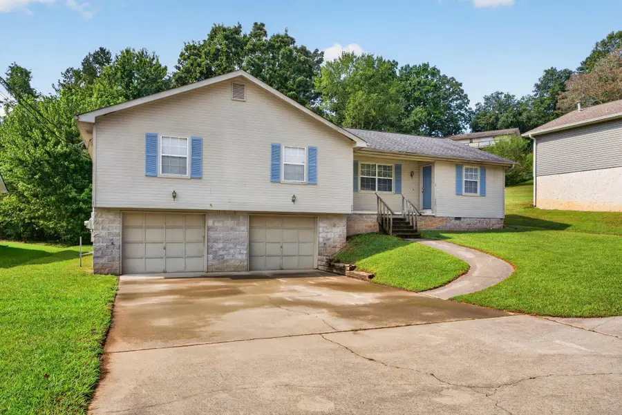 8683 Daisy Dallas Road, Hixson, TN 37343 - #2