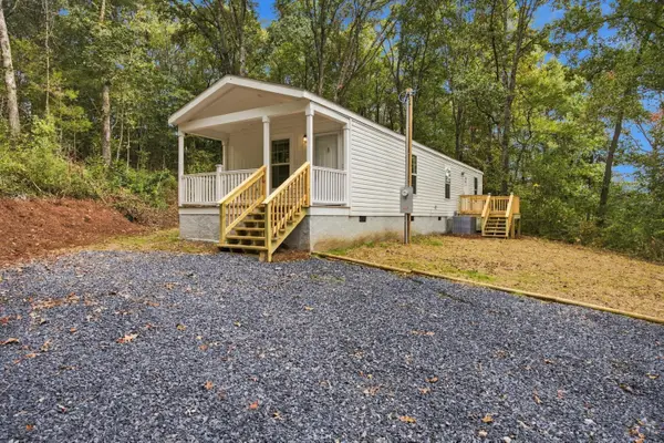 516 Lee Joan Drive Nw, Dalton, GA 30721
