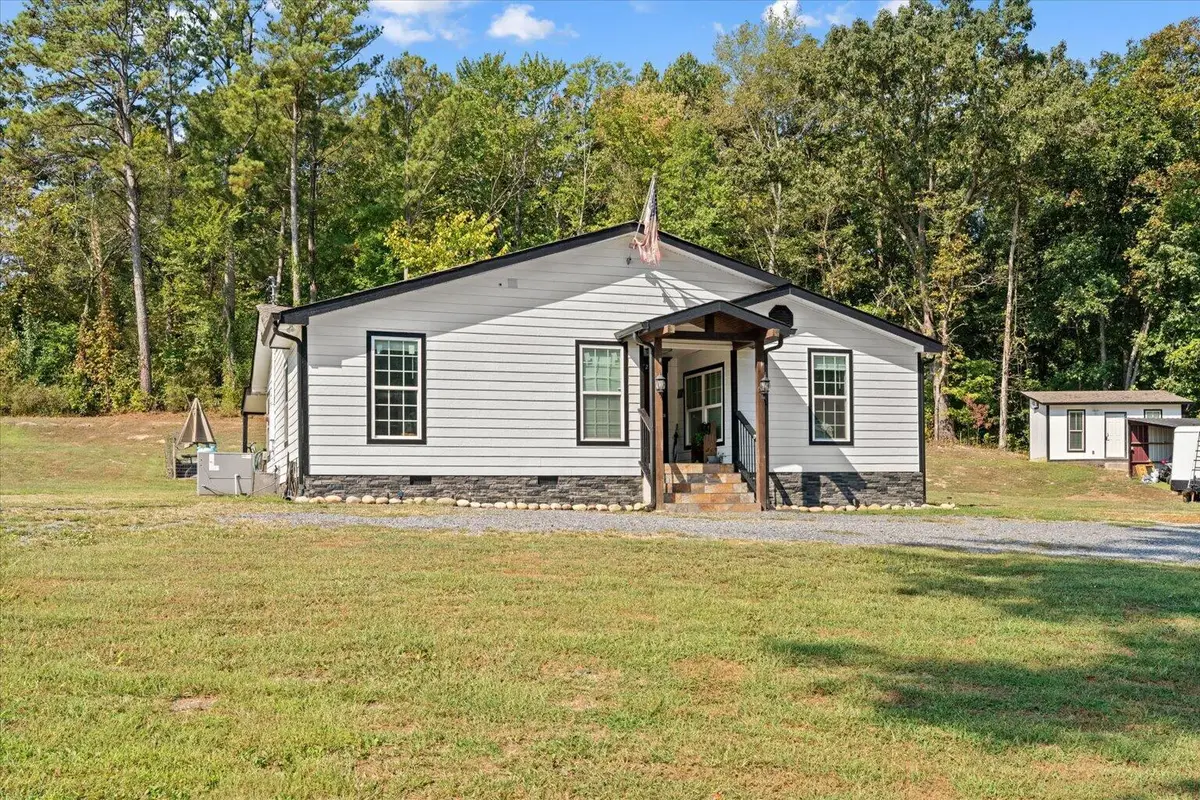 572 Lee Joan Drive Nw, Dalton, GA 30721 - #1