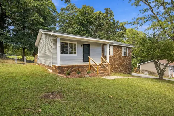 136 Brenda Lane, Chickamauga, GA 30707