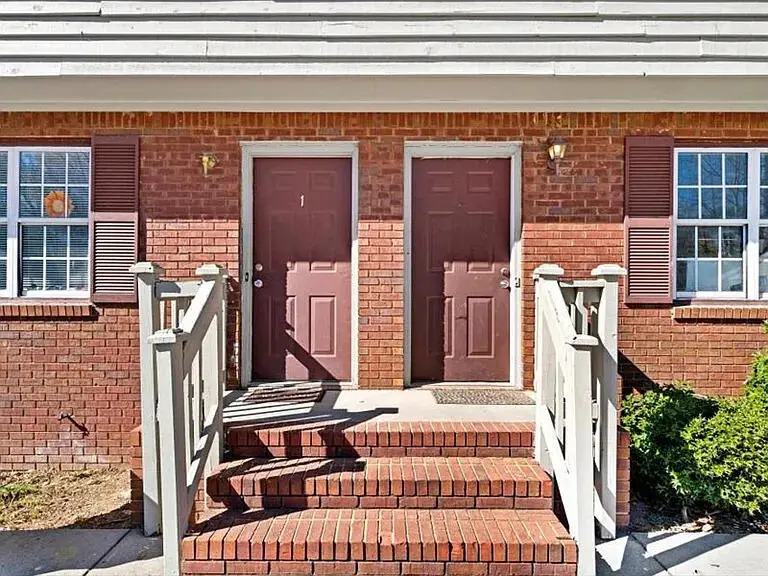 900 Cascade Drive #Apt 2, Dalton, GA 30720 - #2