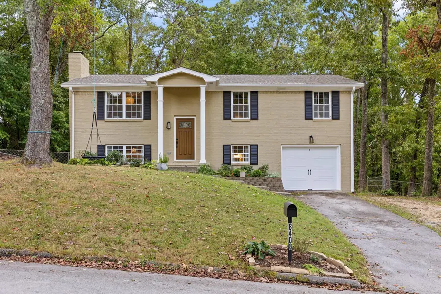 8408 Shadowood Drive, Hixson, TN 37343 - #2