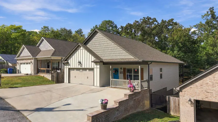 1337 Hixson Avenue, Hixson, TN 37343 - #2