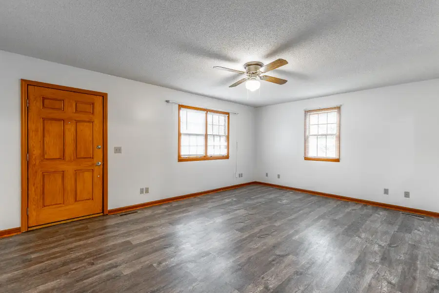127 S Center Street, Rossville, GA 30741 - #2
