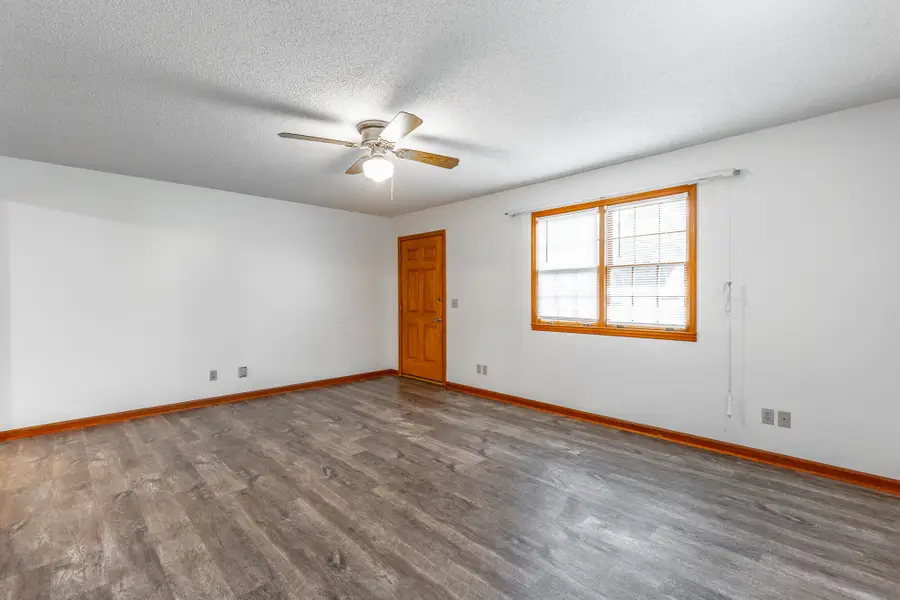 127 S Center Street, Rossville, GA 30741 - #3