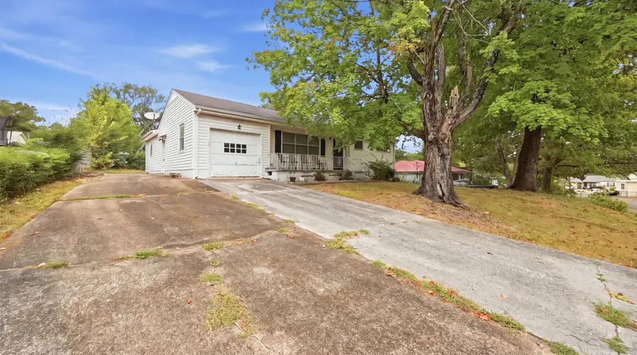 1429 Bainbridge Street, Chattanooga, TN 37415 - #3
